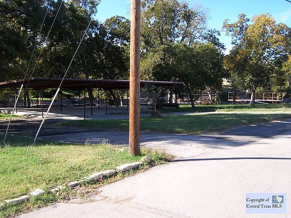 3rd image of 240-250 262 Rio Dr