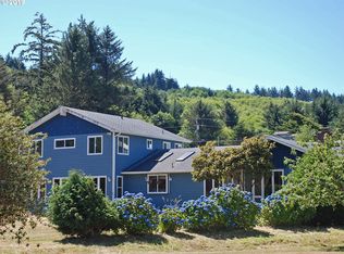 99320 Braynard Ln, Brookings, OR 97415