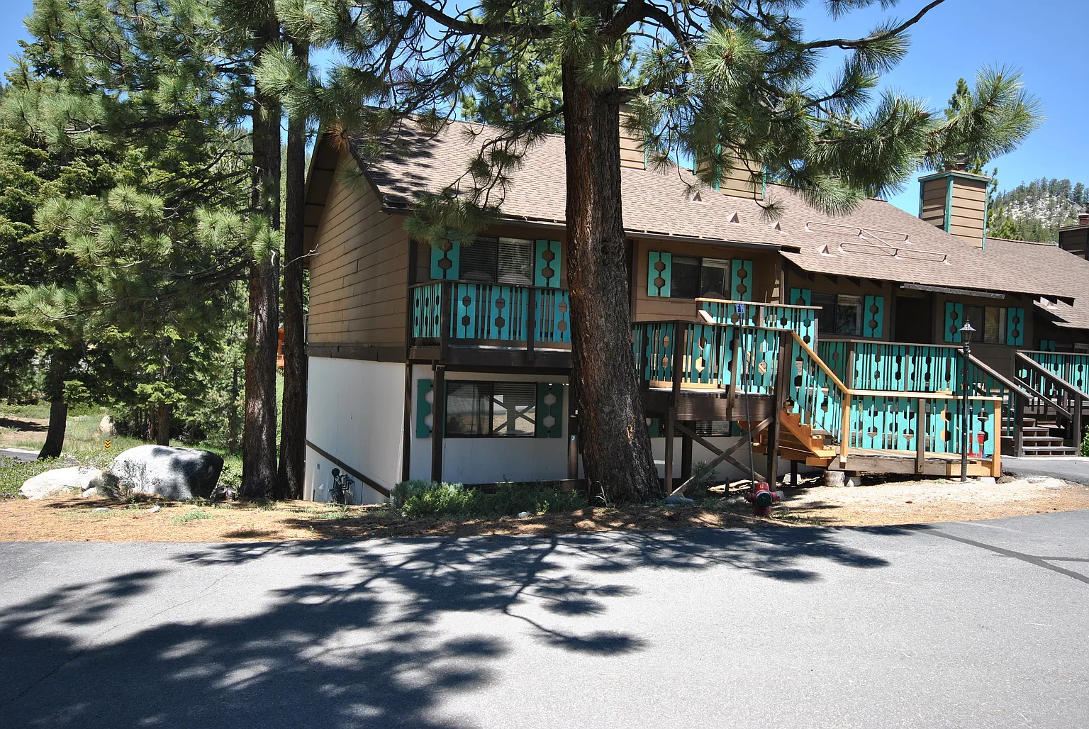 1300 Moritz Ct photo 1