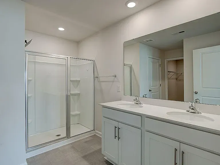 195 Carrington Dr — Photo 13