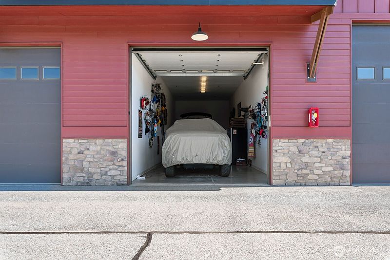 2nd image of 9532 NW Ridgeview Drive #49