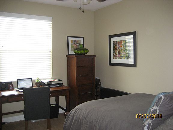 4th image of 27482 Hazelhurst St Unit 1