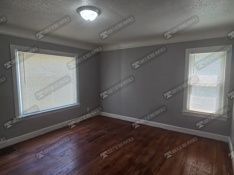 19535 Lenore — Photo 7