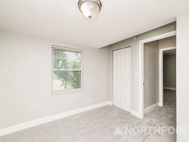 2624 13th Ave S — Photo 11