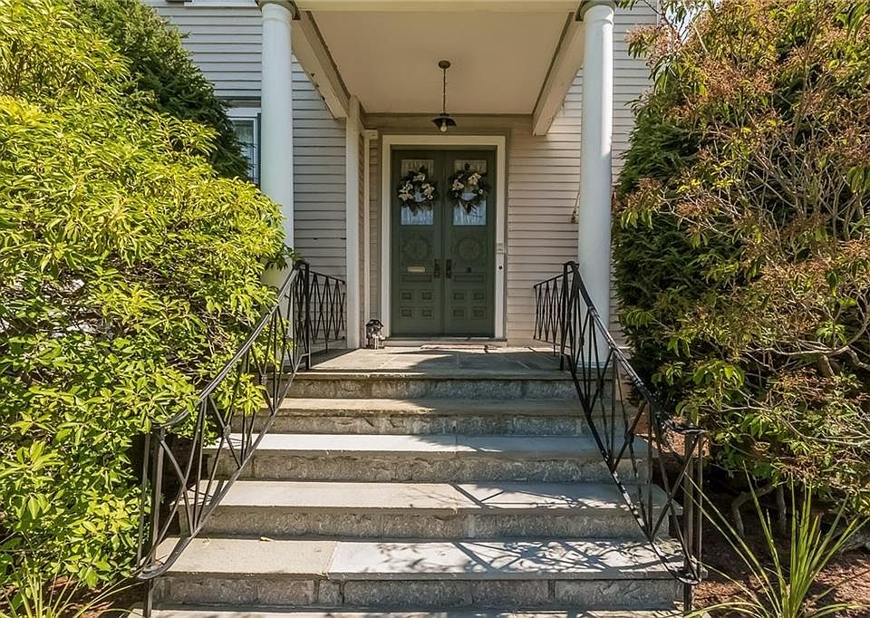 29 Deer Hill Ave, Danbury, CT 06810 Zillow