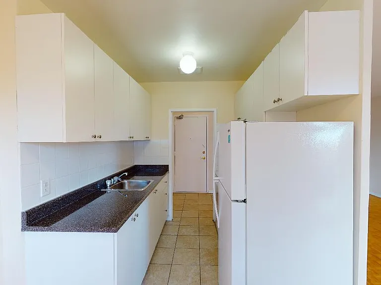 506 Danforth Rd — Photo 15