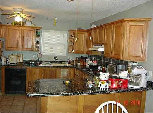 3rd image of 8500 Acorn Dr
