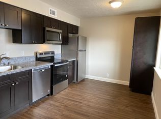 11912 Indian School Rd NE APT 8, Albuquerque, NM 87112