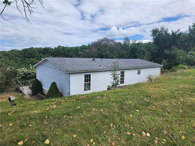 1256 Amity Ridge Rd, Washington, PA 15301 | Zillow