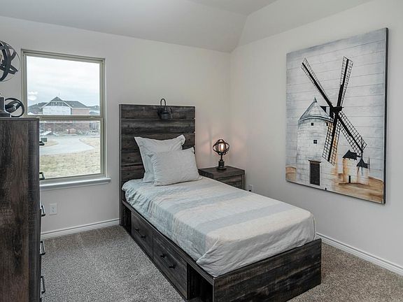 5th image of 2021 Crooked Bow Dr