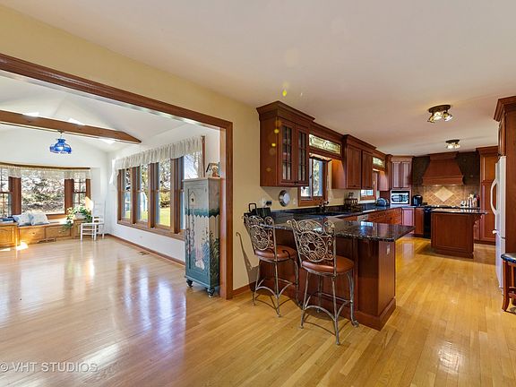 3rd image of 11236 Highland Dr
