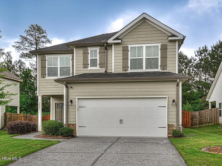 5055 Huntley Trl — Photo 3