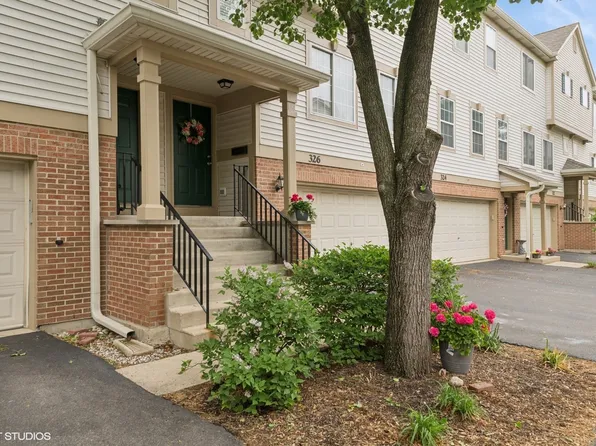 326 Southwicke Dr, Streamwood, IL 60107