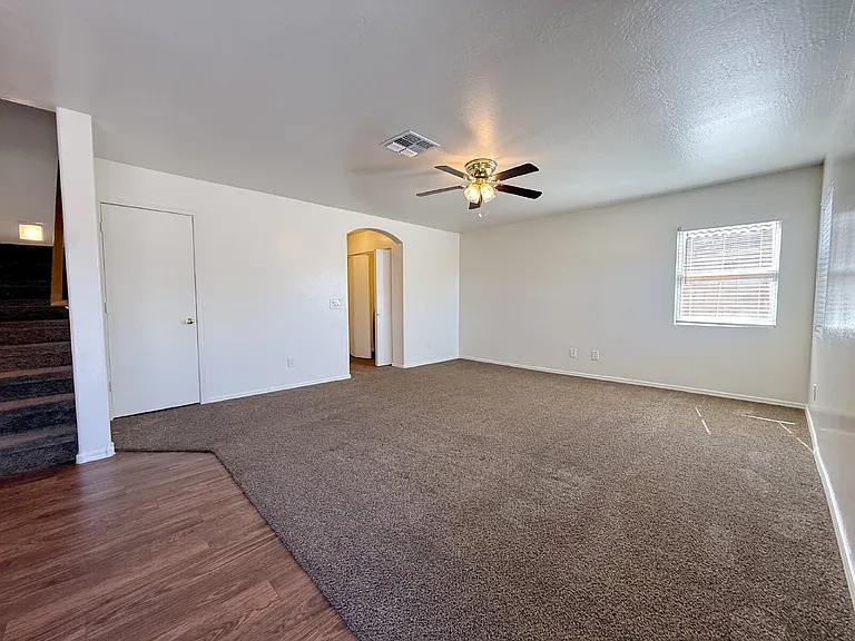6036 W Wood St — Photo 16