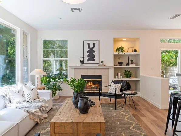 2220 Whitetail Ln, San Ramon, CA 94583