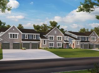 5890 Parkview Ln #92304, Milford, OH 45150