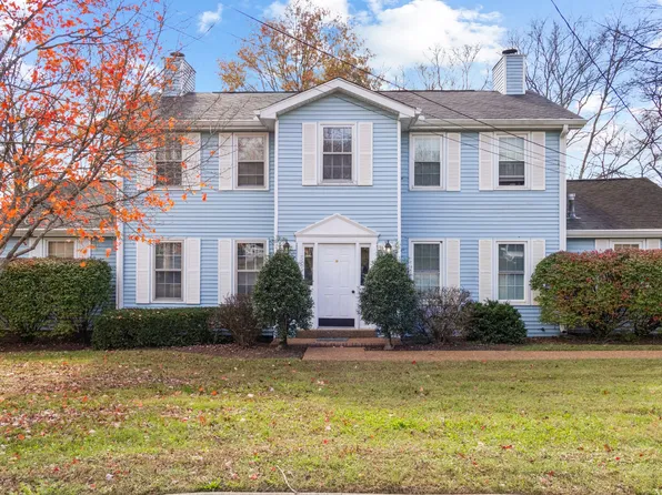 104A Twin Oaks Ct #A, Hendersonville, TN 37075