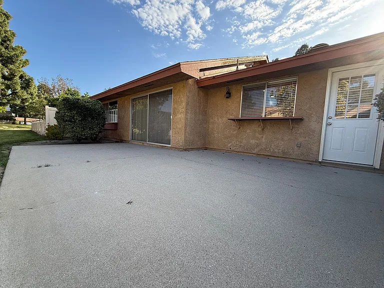 13104 Village 13 — Photo 23
