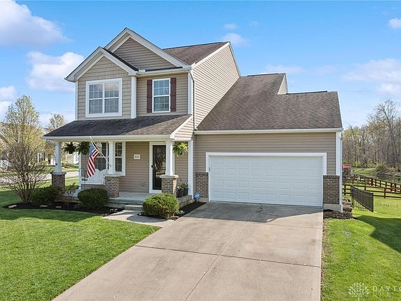 3rd image of 802 W Anson Dr