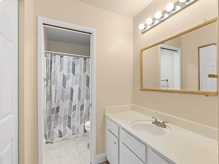 981 Cheryl Ann Cir #40 — Photo 13