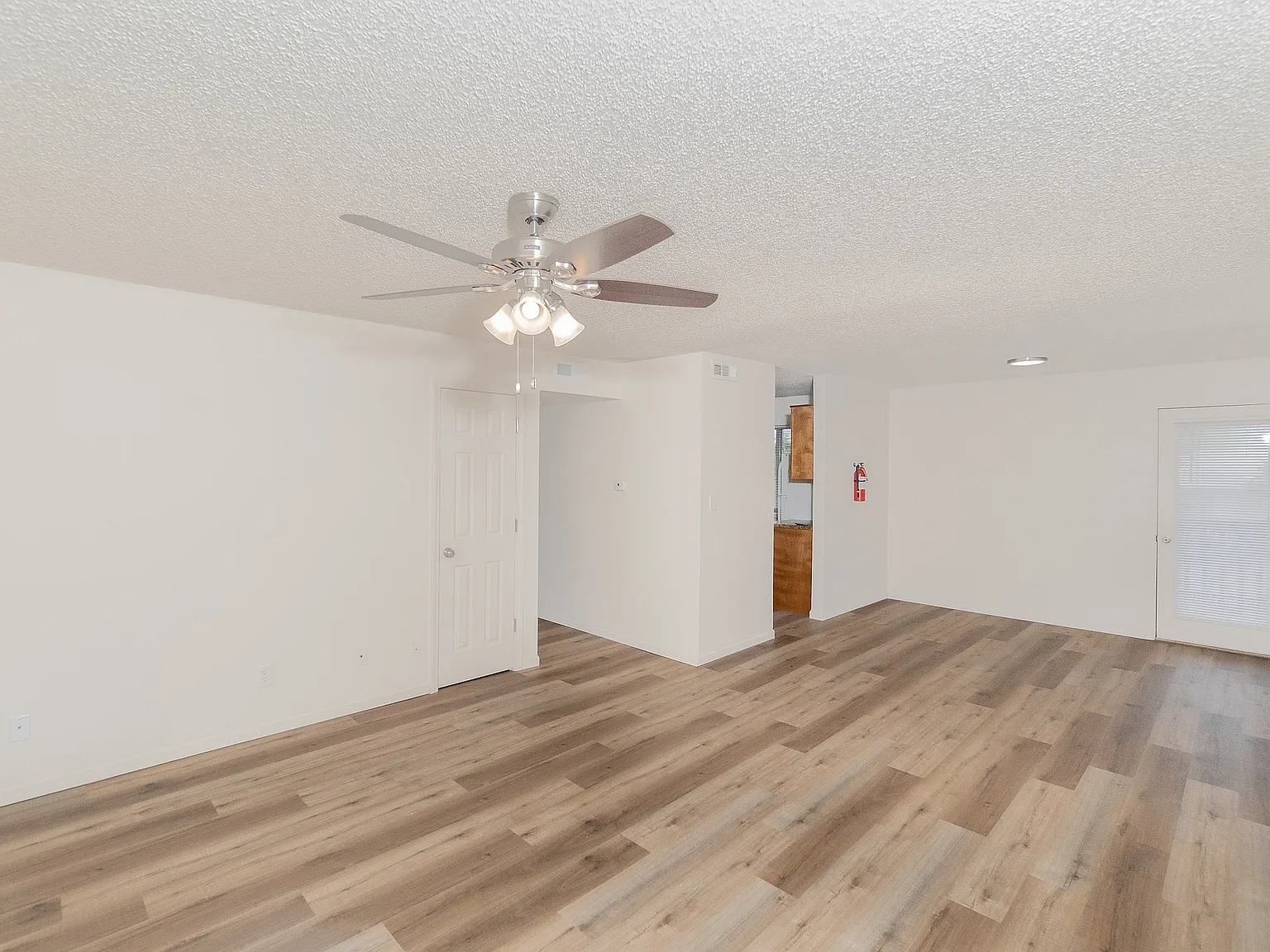 Quail Ridge East Apartments — Photo 2