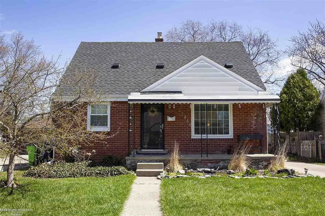 25844 Waldorf St photo 1