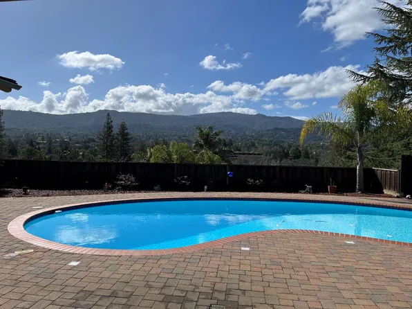 488 Knoll Dr, Los Altos, CA 94024