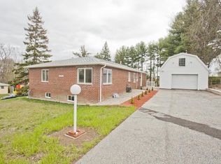 3 Brenan St, Holyoke, MA 01040