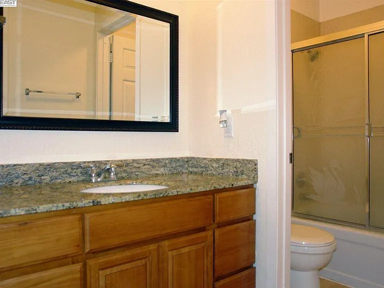 38500 Paseo Padre Pkwy #209 — Photo 18