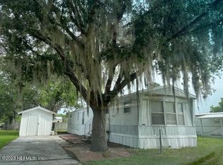 108 Buchanan Cir, Satsuma, FL 32189