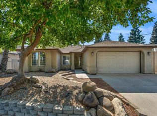 7233 N Thorne Ave, Fresno, CA 93650