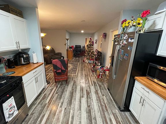 5th image of 6 Broadway APT 1