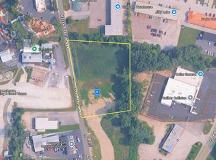 1153 Horse Prairie Ave, Valparaiso, IN 46385