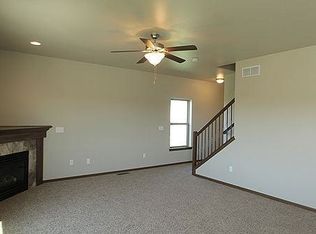 1362 Whipple Ct, North Liberty, IA 52317