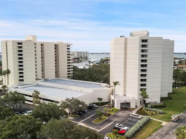 5950 Pelican Bay Plz S APT 705, Gulfport, FL 33707