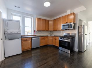 1532 N Harding Ave APT 3, Chicago, IL 60651