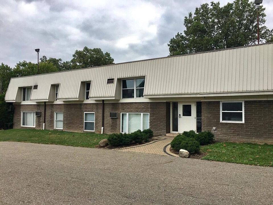 1st image of 1542 Front St APT 10