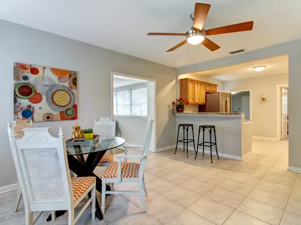 5414 Sharon Ter, Jacksonville, FL 32207