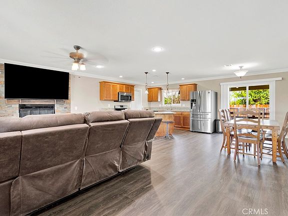 5th image of 17258 Ranchero Rd