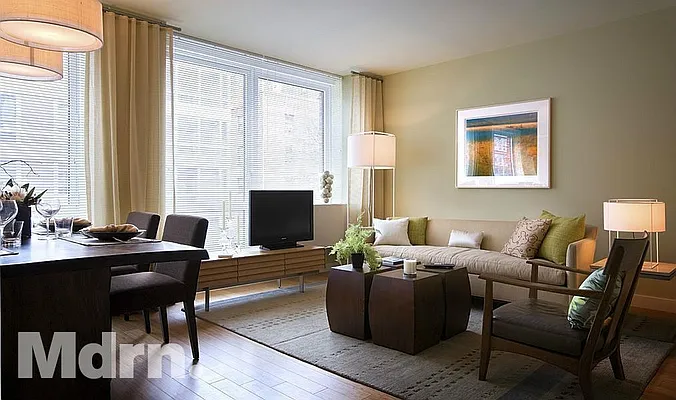 Rented by Mdrn Residential | media 45