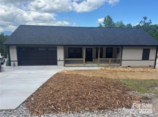 1177 Haven Heights Dr, Marion, NC 28752