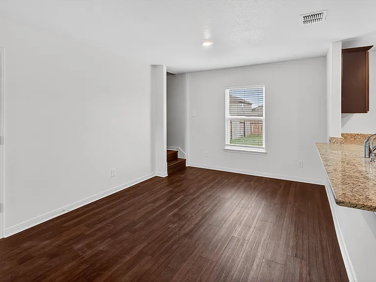 3819 Leighton Hbr — Photo 6
