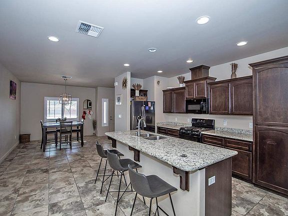 5th image of 8210 E Paraiso Pkwy