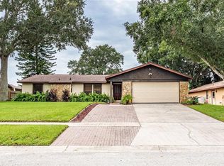 1412 Shadow Bay Ln, Brandon, FL 33510
