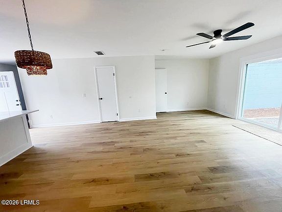 5th image of 900 Brotherhood Rd #E-3