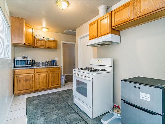 4th image of 425 5th Ave
