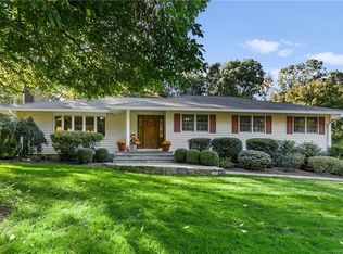 22 Northridge Rd, Cortlandt Manor, NY 10567