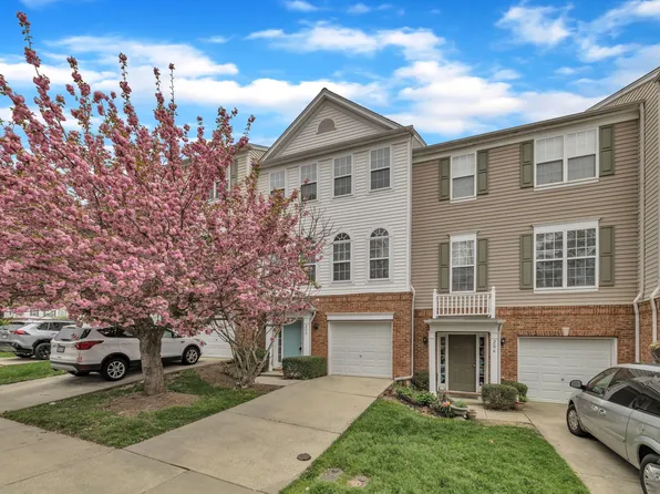 208 Chandler Chase Ct, Morrisville, NC 27560