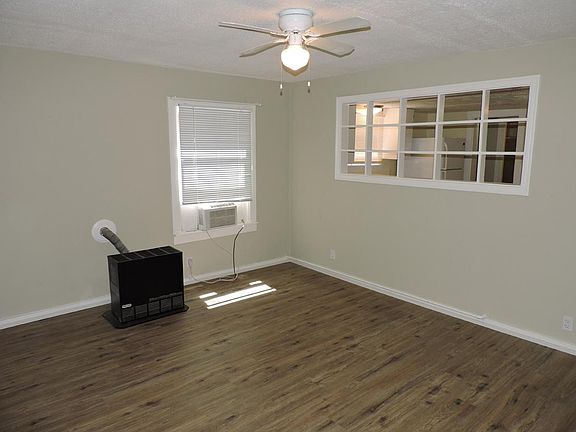 5th image of 800 T St APT C