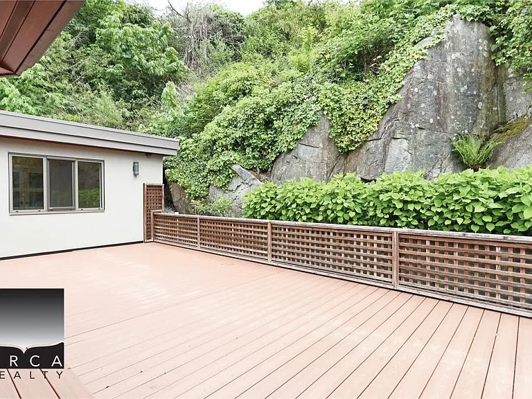 5134 Pitcairn Pl — Photo 37